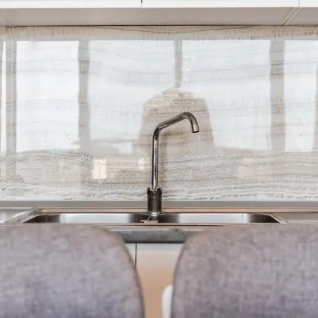 Daire Family With Access Talea Coast By Pikhost *