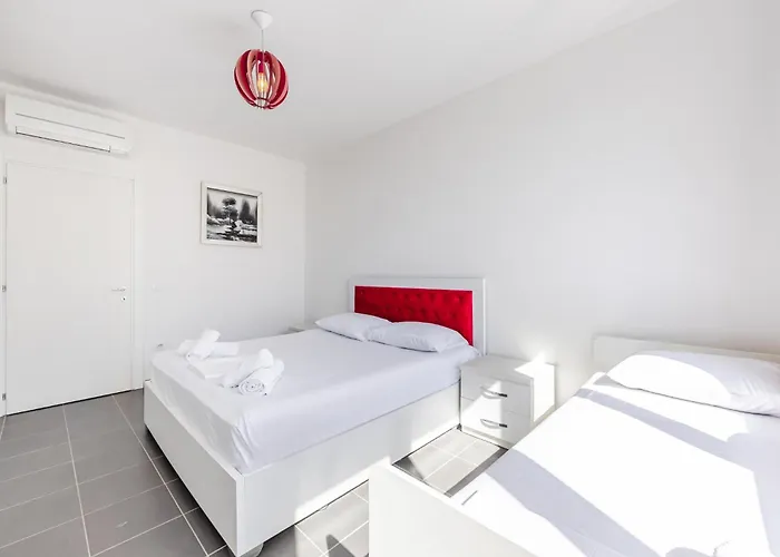 Family With Access Talea Coast By Pikhost דירה Tale