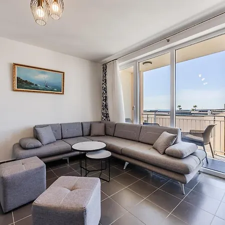 Appartamento Family With Access Talea Coast By Pikhost Tale